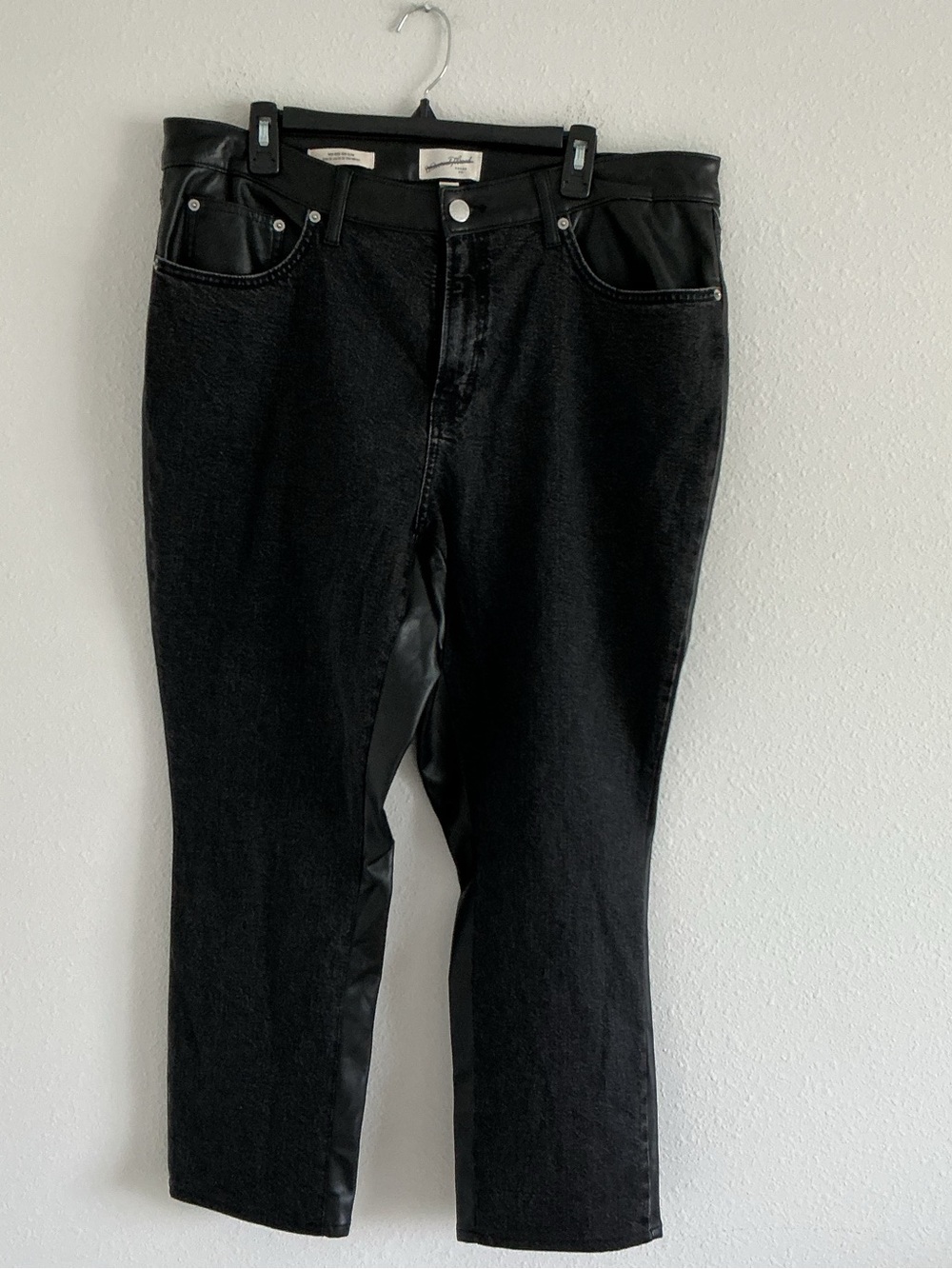 Universal Thread Black High-Rise Jeans with Faux Leather Inset